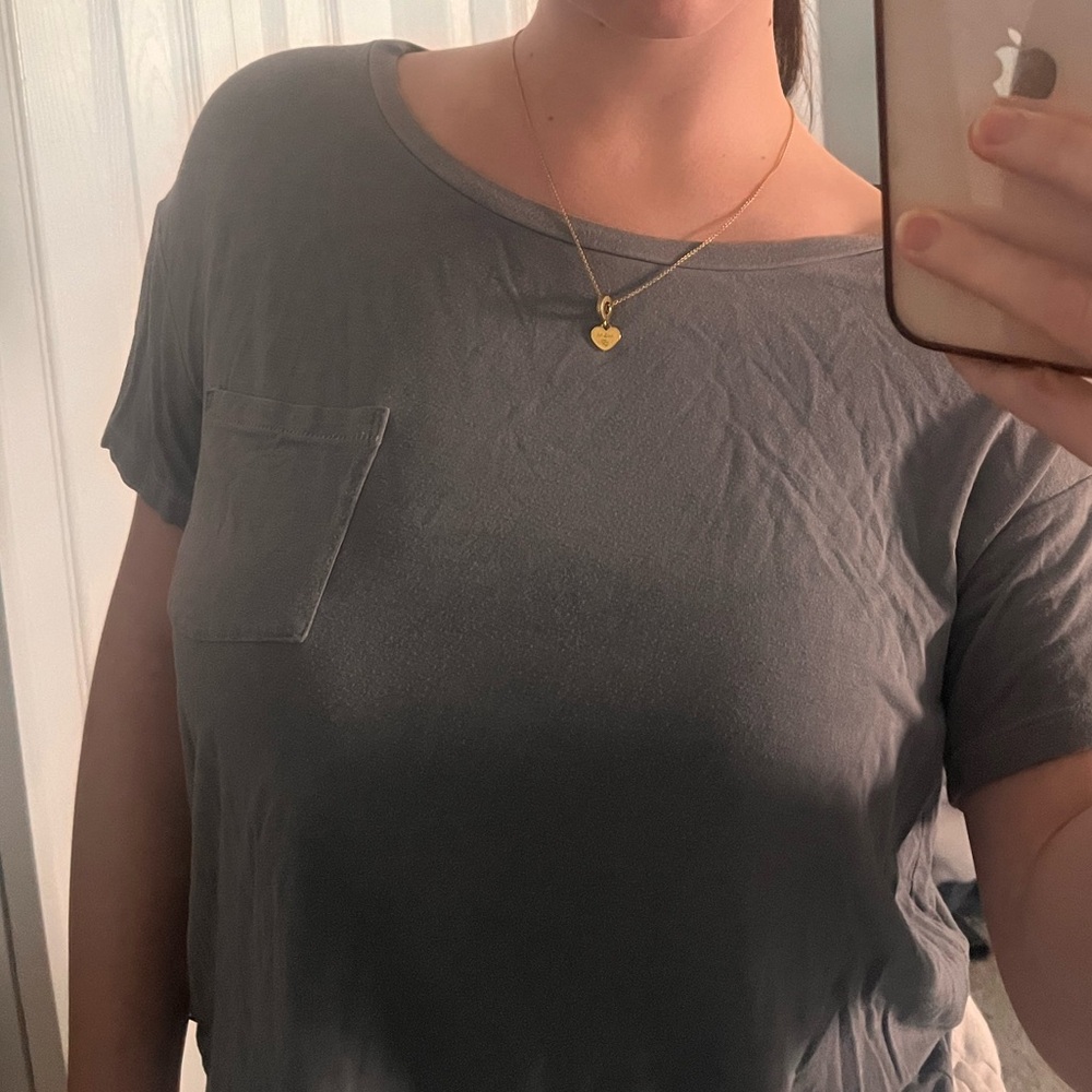 tee shirt